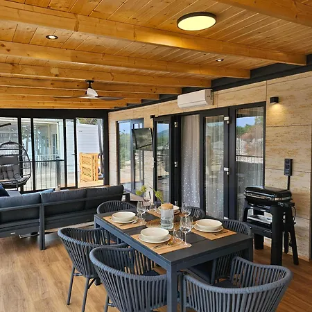 Πάρκο διακοπών Mh Dream - Oaza Mira Drage